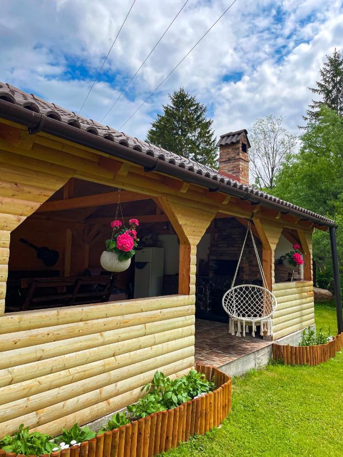 Vila Lilica Μπραν Εξωτερικό φωτογραφία